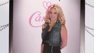 Britney%20Candies%20Kiss.gif