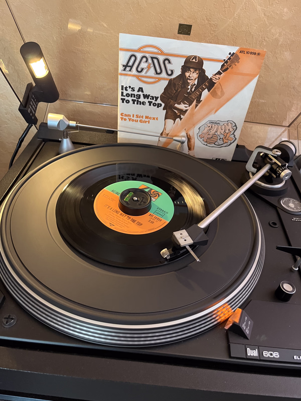 [Bild: IMG-1541.avif]