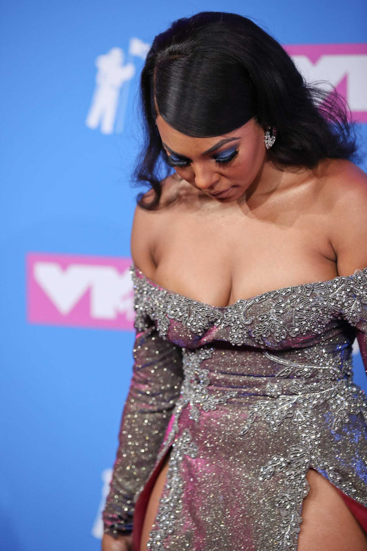 Ashanti-at-2018-MTV-Video-Music-Awards-11
