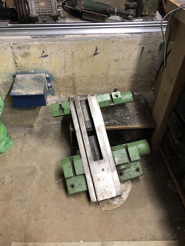 F182AA0B-72CC-4589-AF2F-4208D1548114