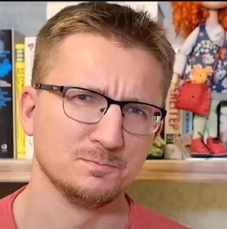 dj.jpg