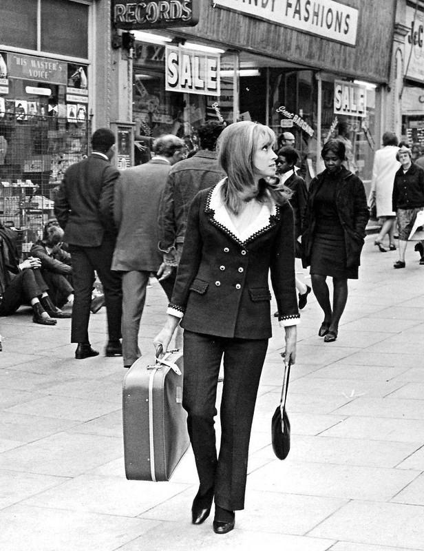 suzy_kendall_a22
