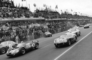 24 HEURES DU MANS YEAR BY YEAR PART ONE 1923-1969 - Page 52 61lm09-M63-L-Scarfiotti-N-Vaccarella-6