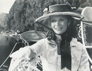 Jaclyn-Smith-c13