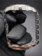 PXL 20251223 004206115 PORTRAIT ORIGINAL