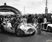 24 HEURES DU MANS YEAR BY YEAR PART ONE 1923-1969 - Page 29 53lm01-CR4-R-BCunningham-BSpear-2