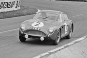 24 HEURES DU MANS YEAR BY YEAR PART ONE 1923-1969 - Page 51 61lm02-A-Martin-DB4-GTZ-J-Fairman-B-Consten-10