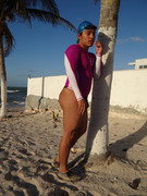 Un-d-a-en-la-playa-en-la-tarde-32