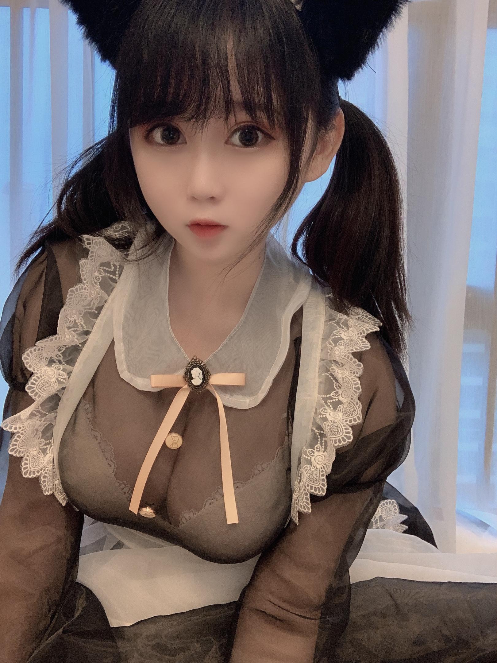 是依酱呀 NO.001 透明女仆 25
