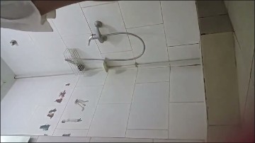 [Image: Voyeur1295112754.jpg]