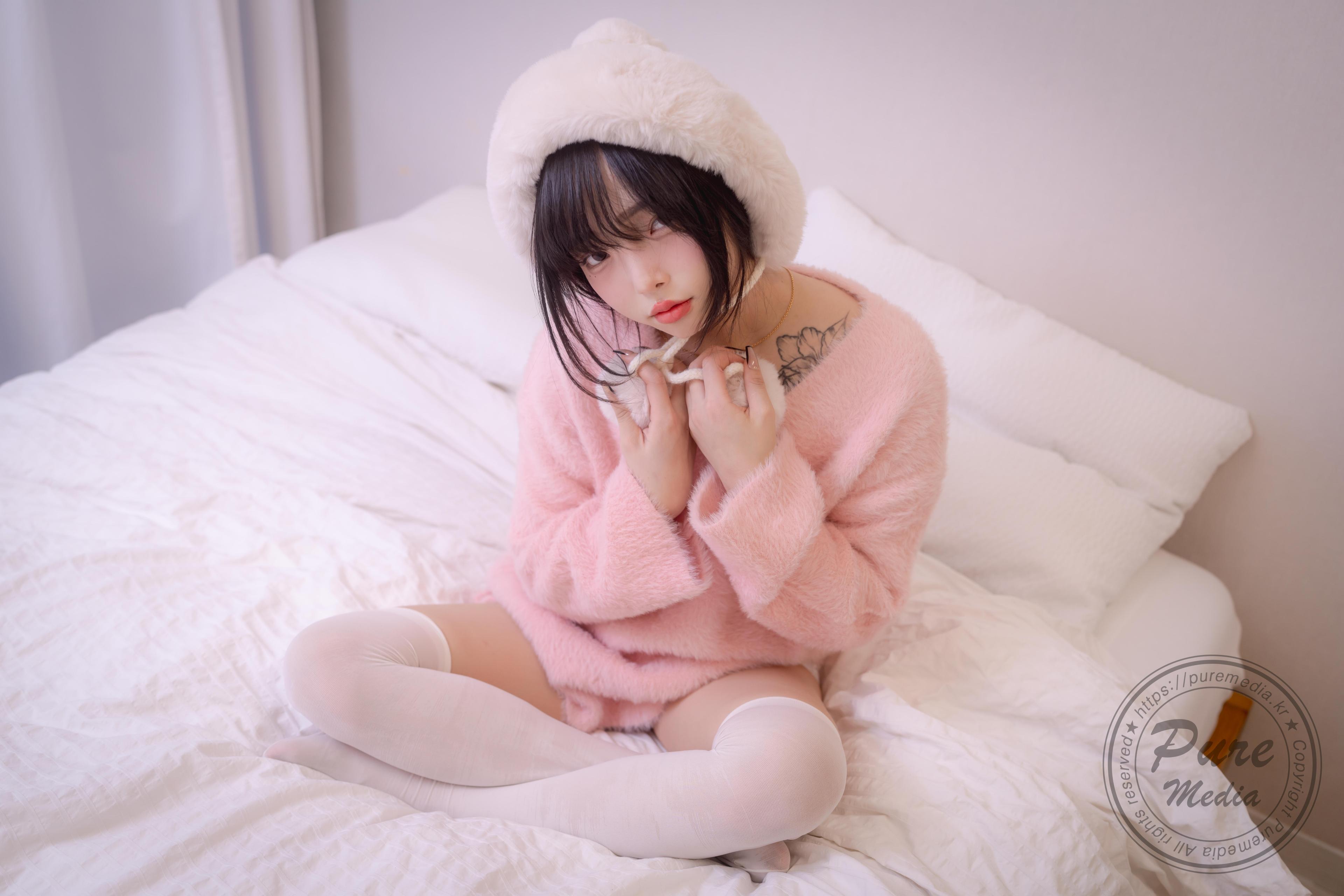 Jelly(젤리) NO.006 Pure Media Vol.266 - Cutie rabbit & Pink hole 34