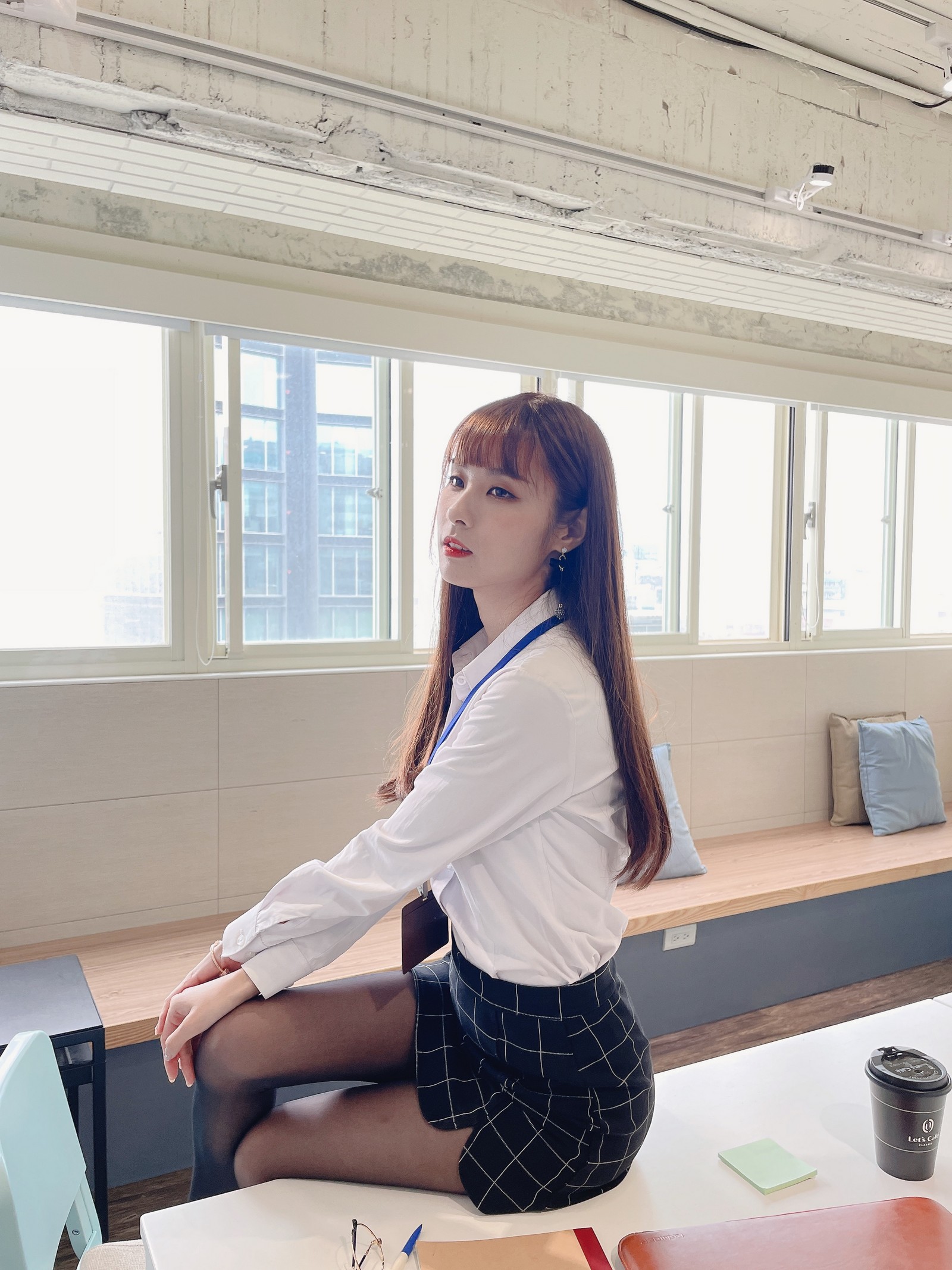 泥泥汝 OL 女郎 B 主题 写真＋视频合集｜高人气职业风作品（350P｜12V｜840MB）插图7