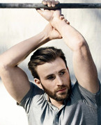 Chris-Evans-superficial-guys-46