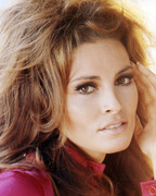 raquel-welch-g25