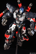 Flame-Toys-Furai-Action-Optimus-Primal-09