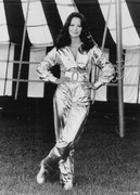 Jaclyn-Smith-c27