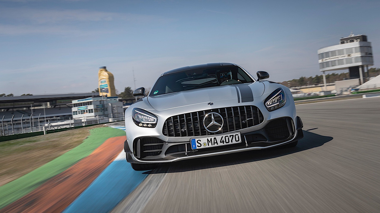 2020 Mercedes-AMG GT R PRO (8)