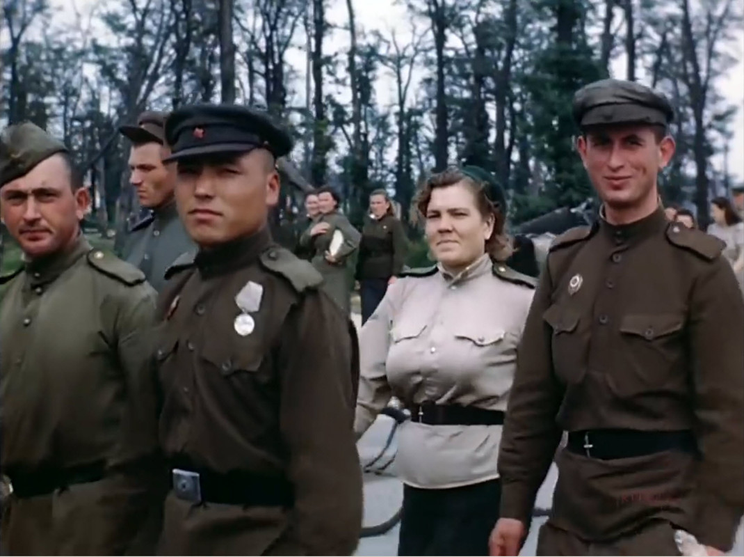 Берлин. По следам документальных съёмок Джорджа Стивенса «Deutschland ...