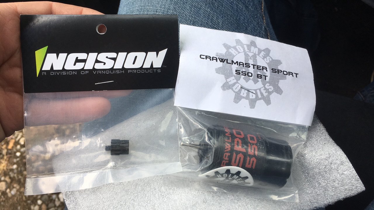 UMG 6x6 Axial IMG-2065