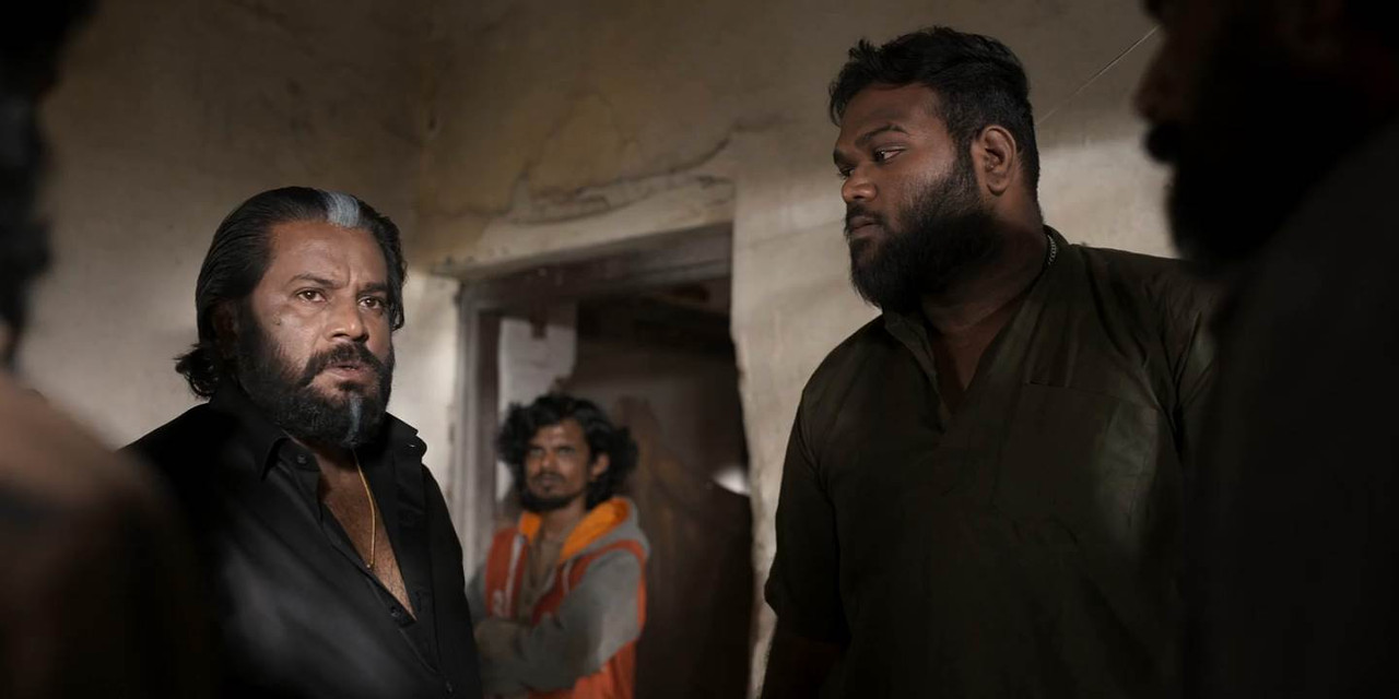 Snakes & Ladders (2024) Season 1 [Hindi + Tamil + Telugu + Malayalam + Kannada] WebRip 480p, 720p ESub - Complete Screenshot