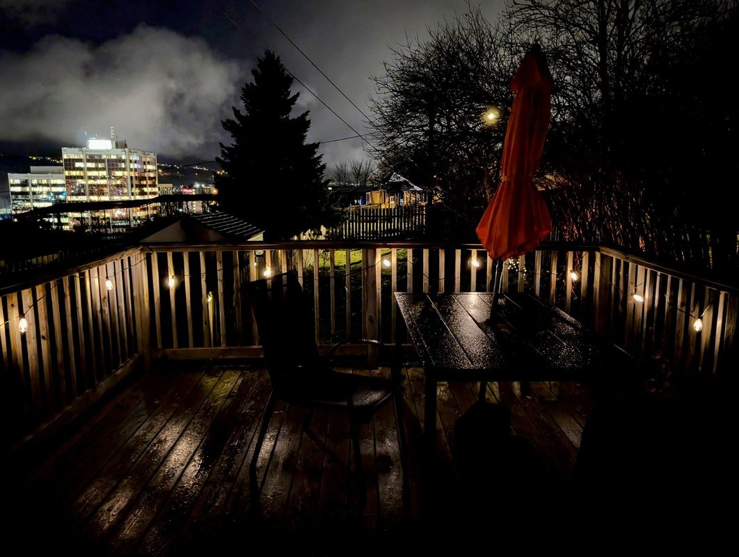 PXL_20241127_204710436.MP~2