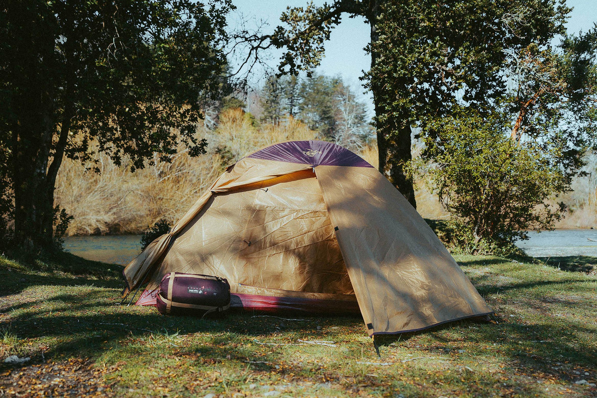 Carpa Madriguera de Haka Honu para 4 personas en burdeo