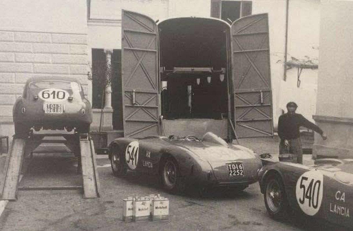 3576053E-F6AD-4DFE-A771-36530EC6E9B0