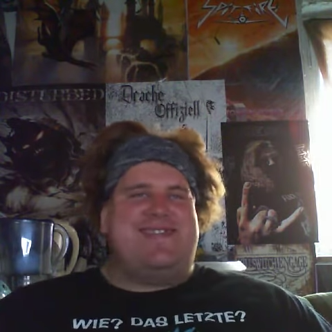 Drachenlord-Younow-21-08-2018-Weiter-wie-eh-und-je-39-55-screenshot.png