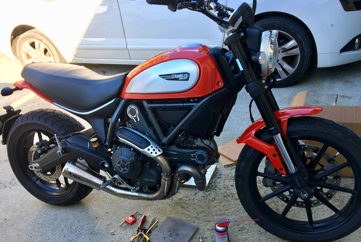 886DF410-CA3A-4FD7-8398-738BCA44C554