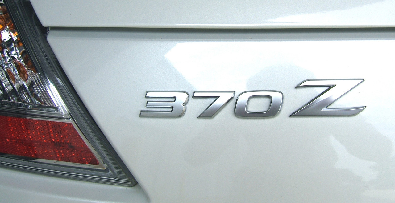 logo 370z