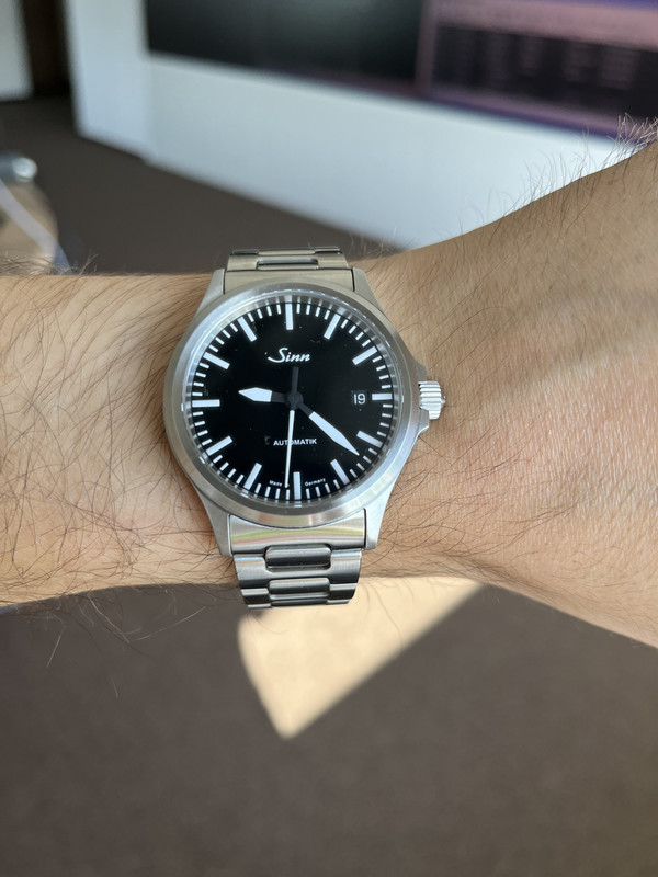 A7842434-AE27-4909-ADB6-2A332F2BE6F6