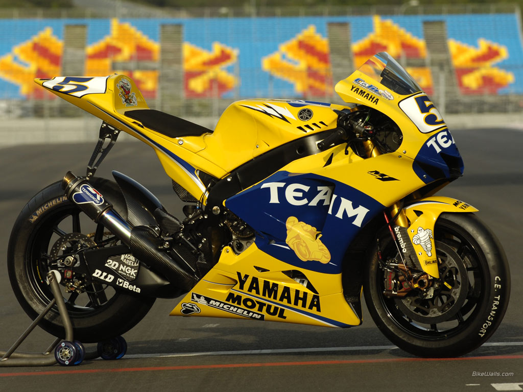 Yamaha-YZR-M1 (Colin Edwards 2006 КК 2, КЧ 7)