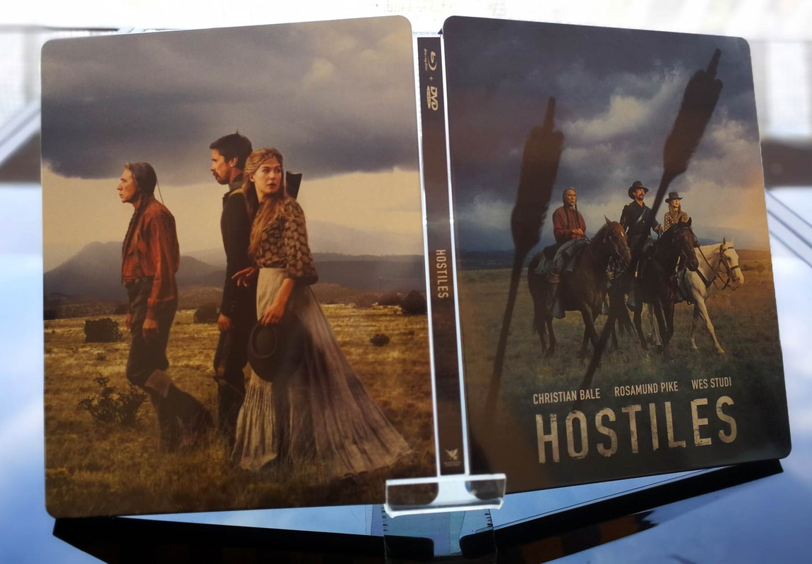 E6233098-7C91-4703-B54B-9D03865C5CF0