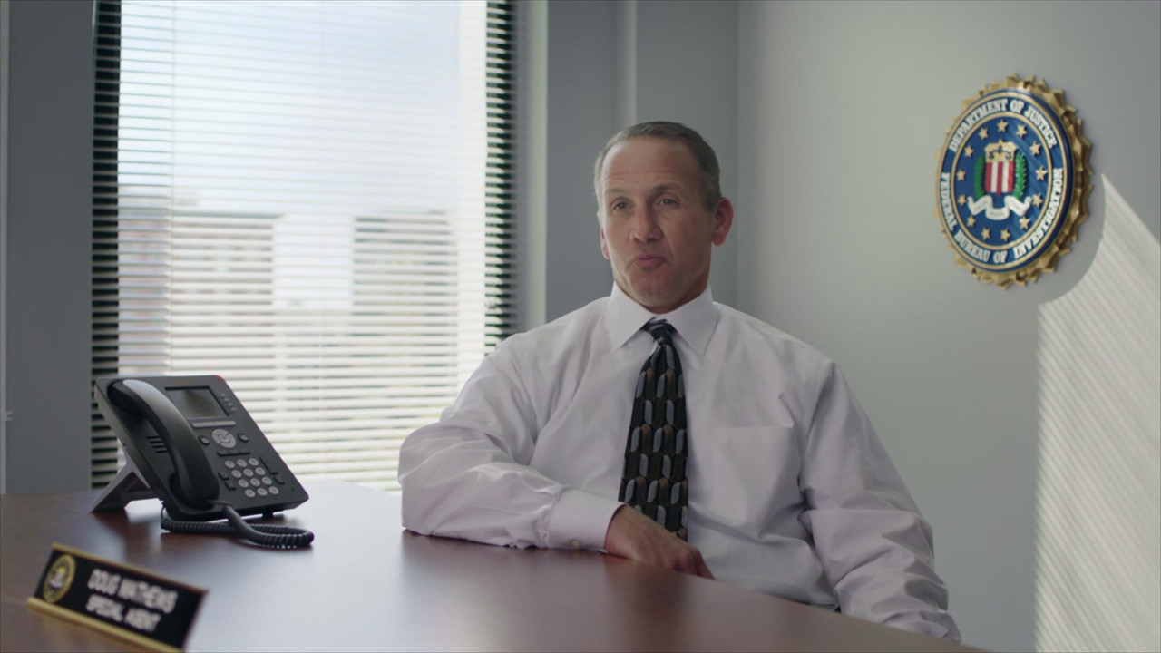 McMillions (2020) S01E01 Episode 1 1080p AMZN Webrip x265 10bit EAC3 5.1 - Ainz[TAoE]