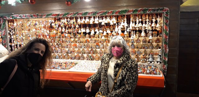DÍA 1: LLEGADA A FLORENCIA Y MERCADO NAVIDEÑO DE SANTA CROCE - Florencia y Pisa 2021 con niños (9)