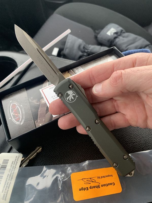 CDEFB1E5-D110-40E5-8E2F-31A168B852F2