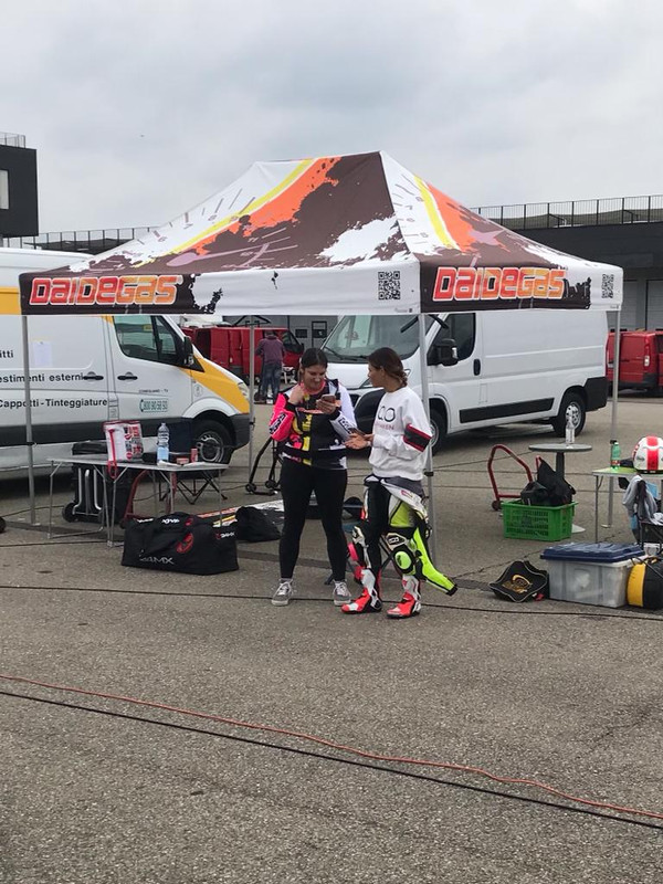 3694A8DE-E4F5-438D-A215-1F4124552359