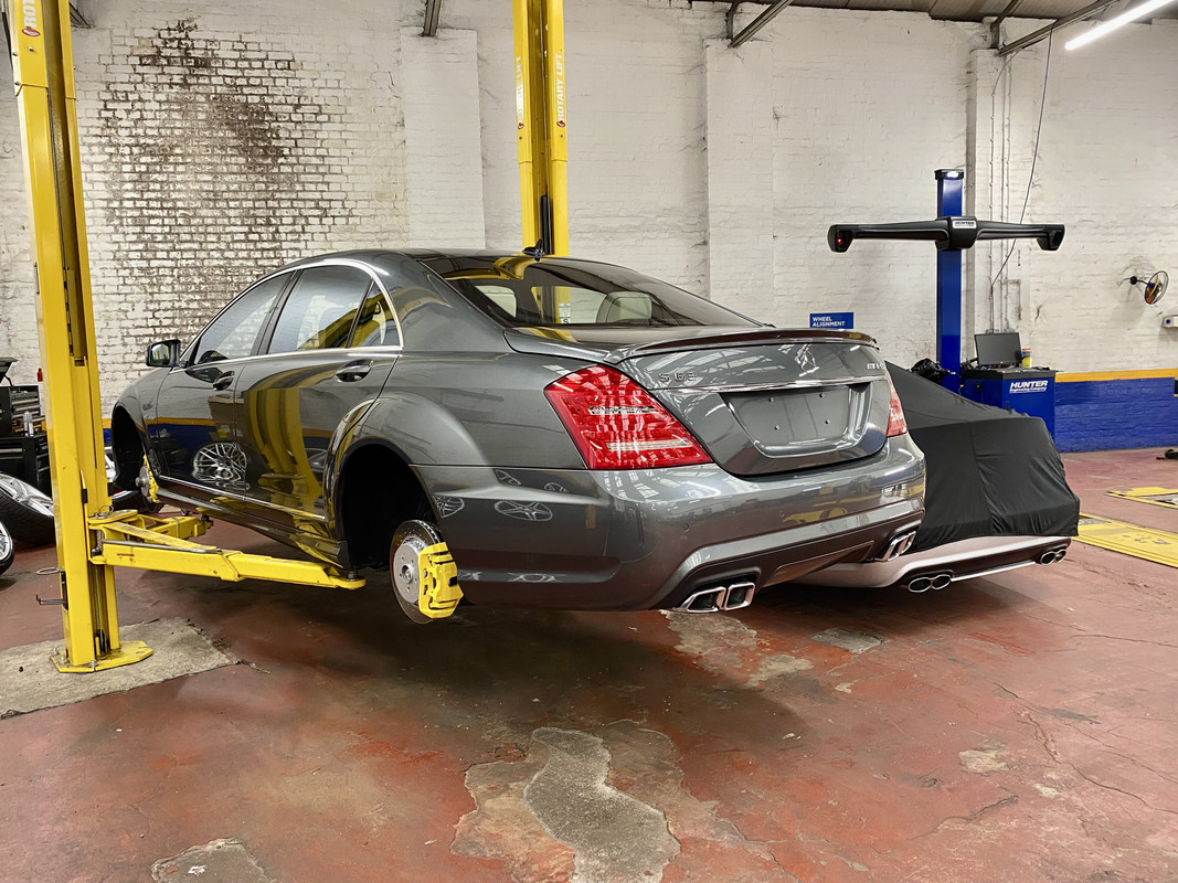 C238083A-7F56-4C4D-BB7D-26DBD6B993DE