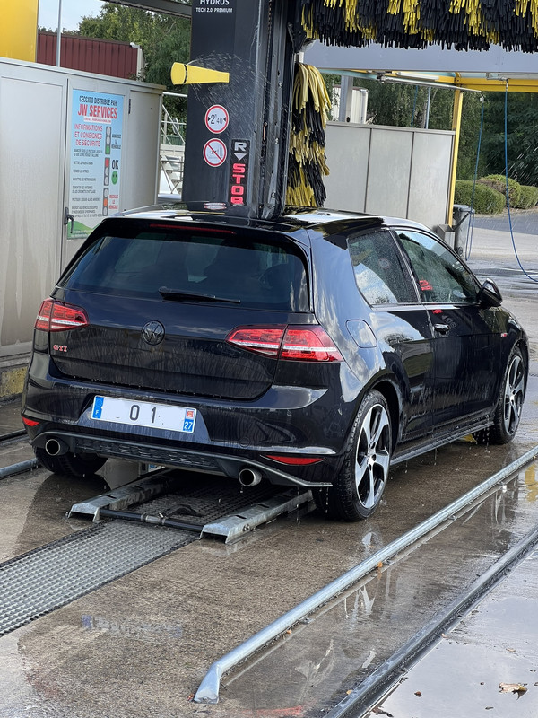 210C1EEE-4BEE-40BD-AFE8-614BDA6F44E0