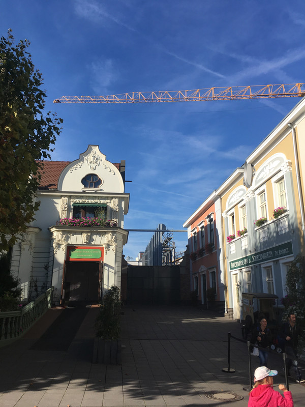 CDE47D56-AC96-4E34-9D79-F33750578DC7