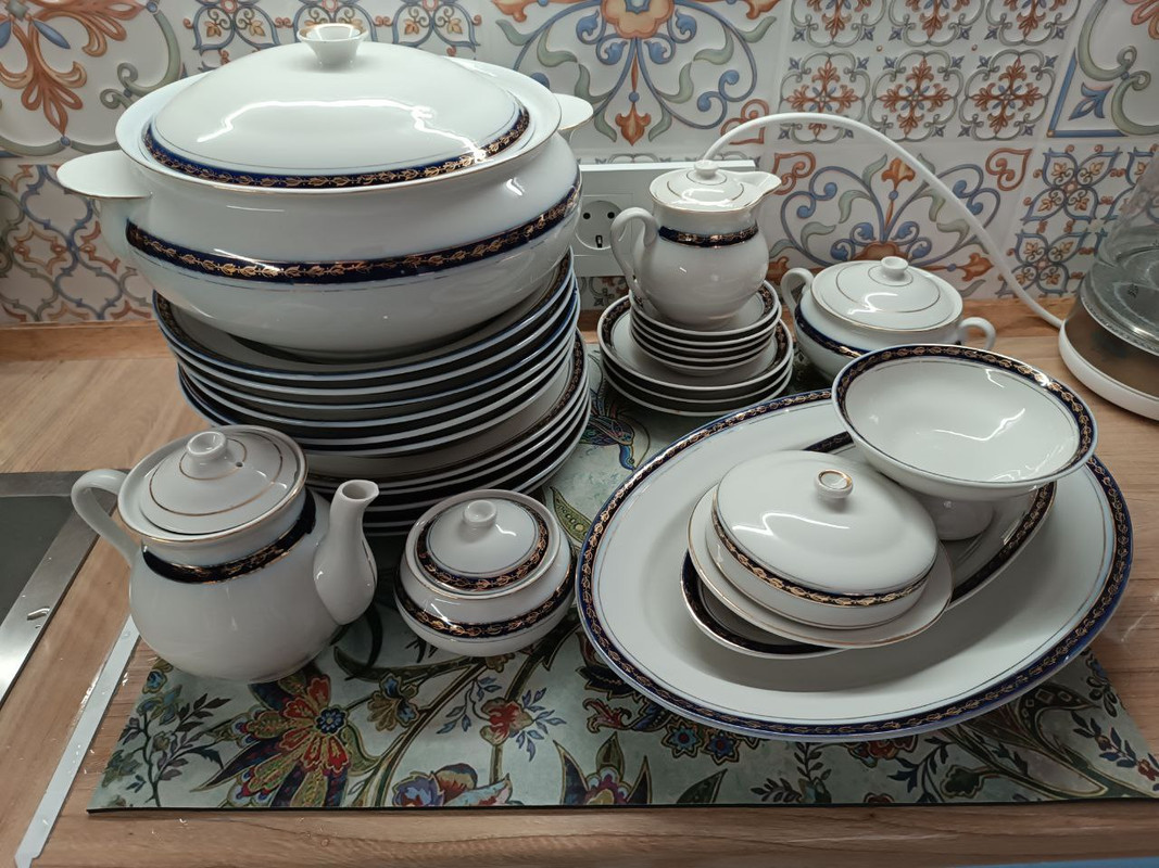 Сервиз с синим