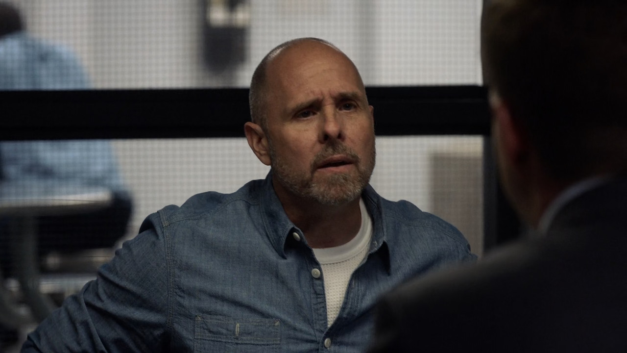 Suits S07E05 (1080p WEB-DL x265 HEVC 10bit AC3 5