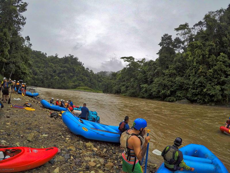 Día 8. Turrialba Rafting rio Pacuare - 3 semanas Costa Rica en autobús 2018 Oct (1)