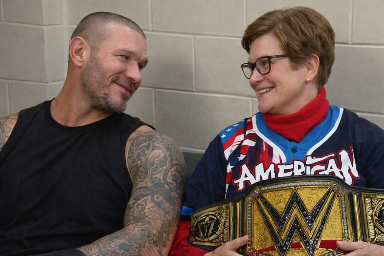 [Image: momma-rhodes.png]