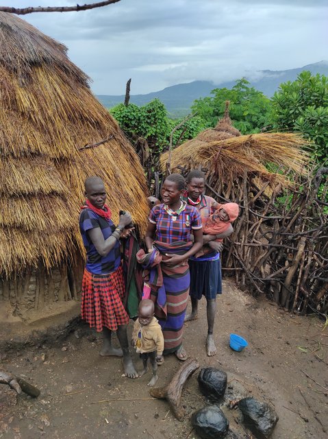 Kabong Town (Tribus) - Kotido - 18 días por las tierras más remotas de Uganda y Kenya (9)
