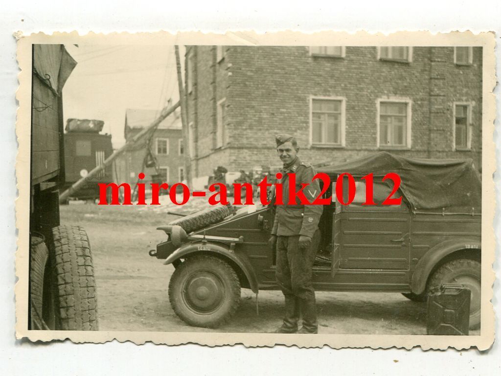 Foto, Luftwaffe, PKW, VW Kübelwagen in Pleskau, 