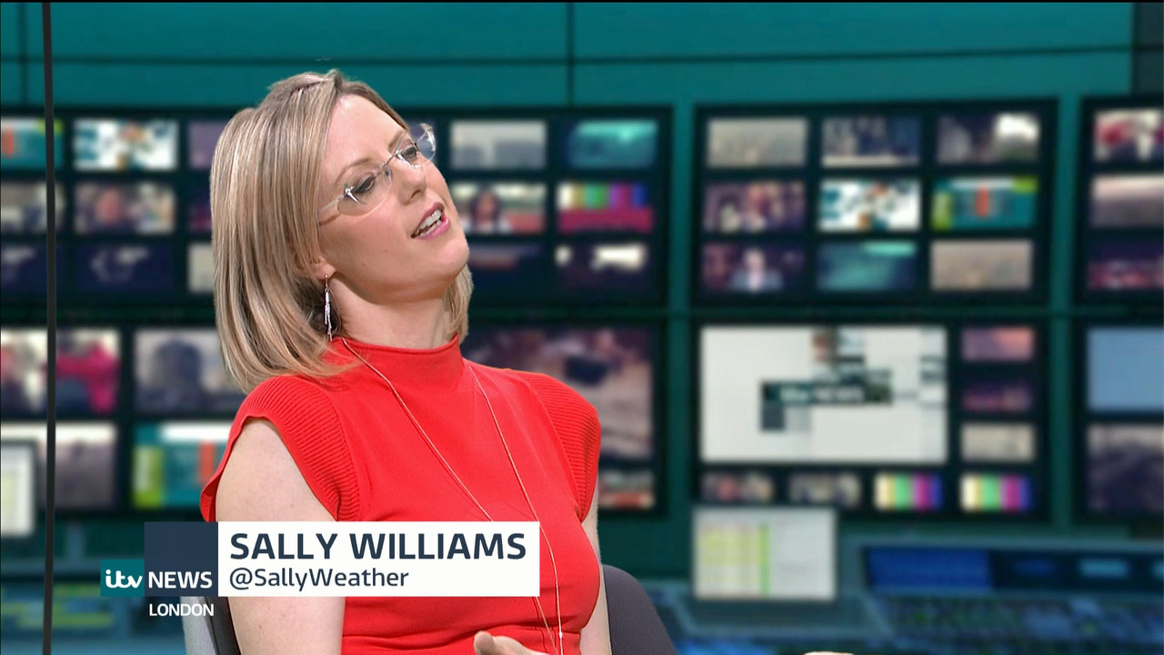 ITV News London_20210823_18001830.ts_snapshot_25.27.691