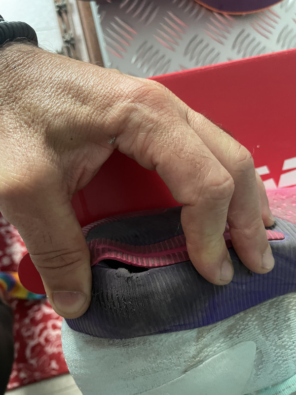 4476EA94-66B5-4260-9BFB-12E0C3BD2EF0