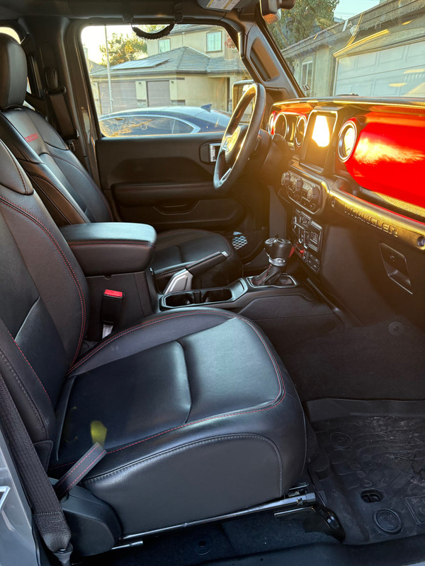 Vehicle thumbnail 13