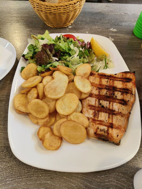 IMG_20240923_195517.jpg.b4b3d04caa5b46593147576eff8bfee3